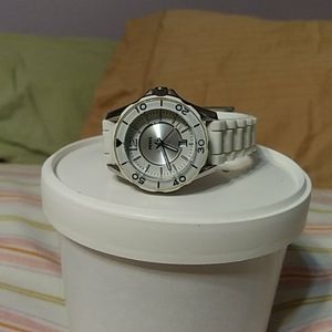 COPY - Rubber band clean very lightly worn